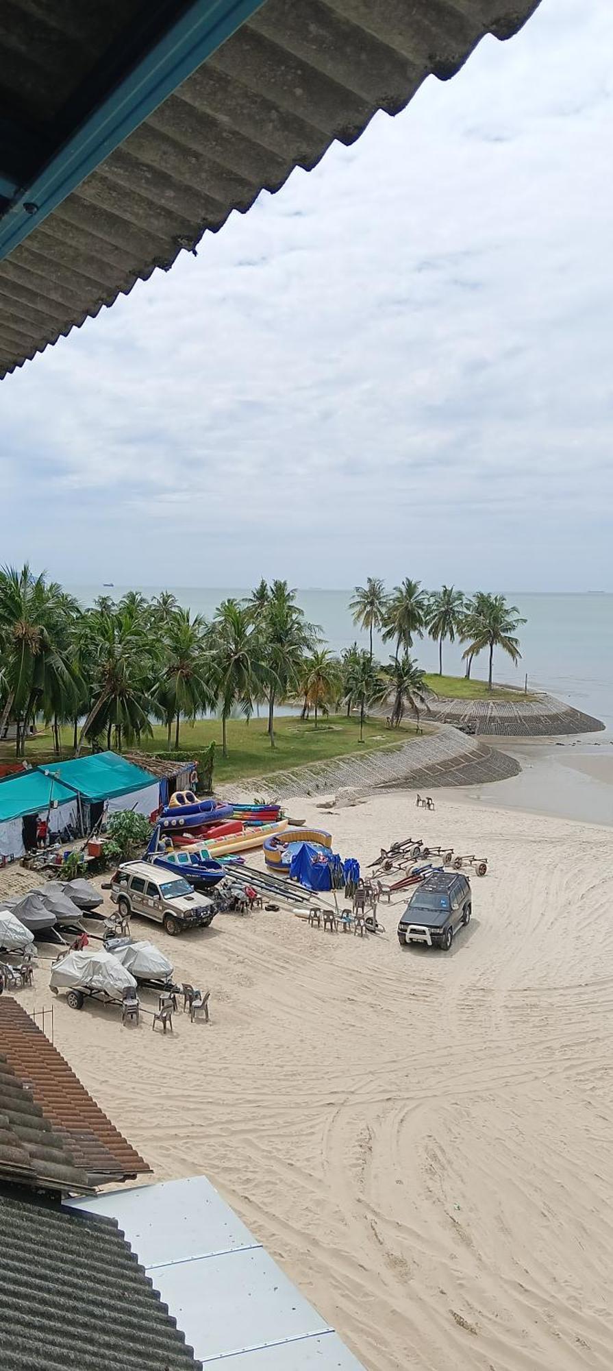 Pd Seaview Corus Paradise Lagoon Port Dickson Exterior photo